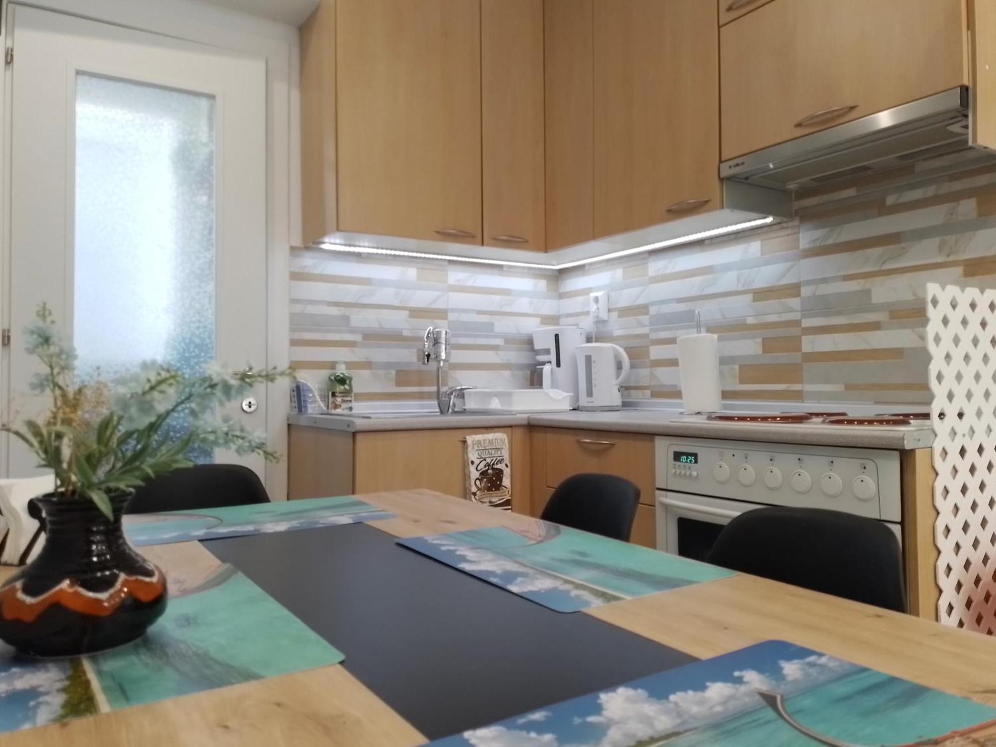 Niko'S Apartment - Beautiful Sea View Apartment ! Peraía エクステリア 写真